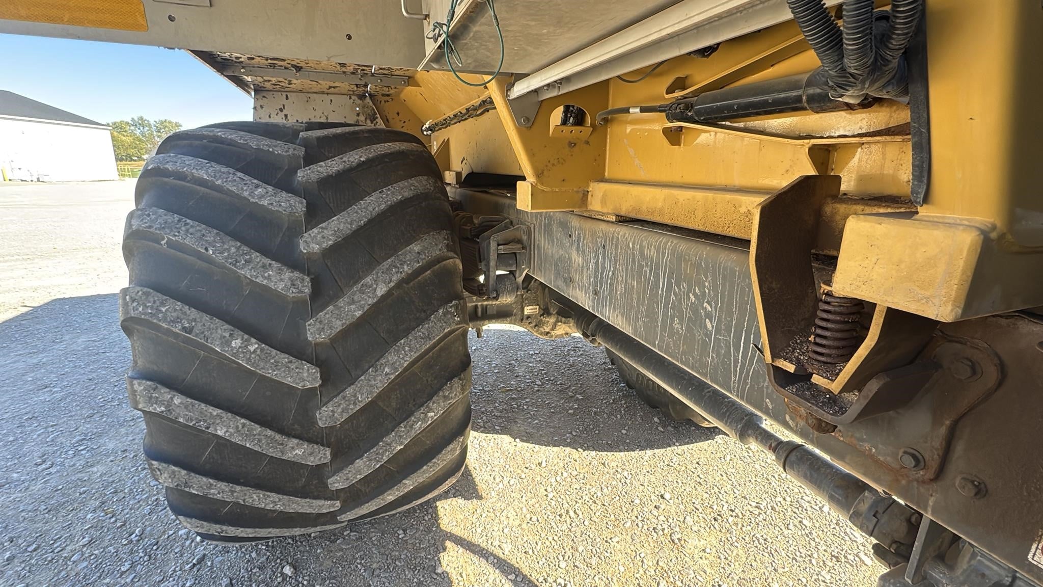 2022 Terragator TG8400C