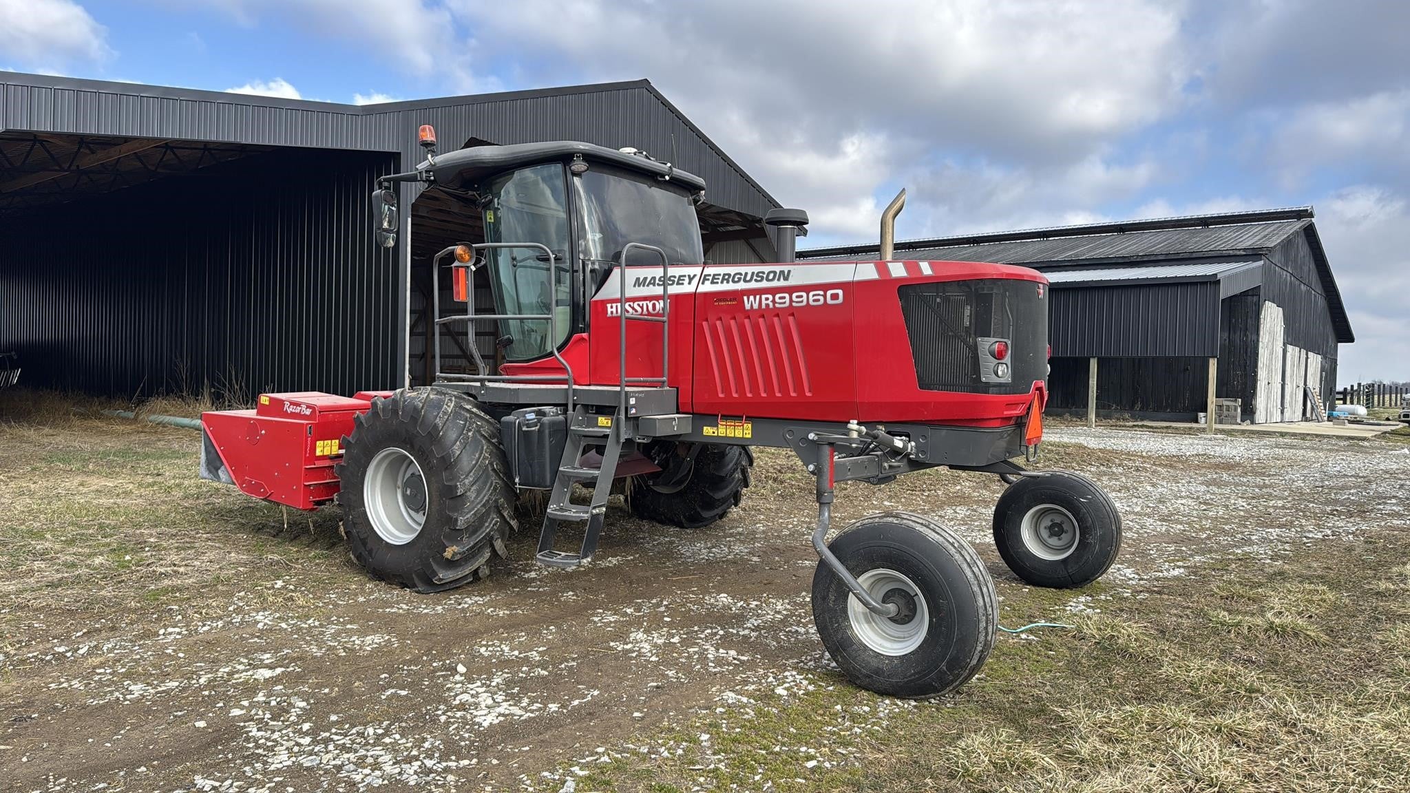 2022 Massey Ferguson WR9960