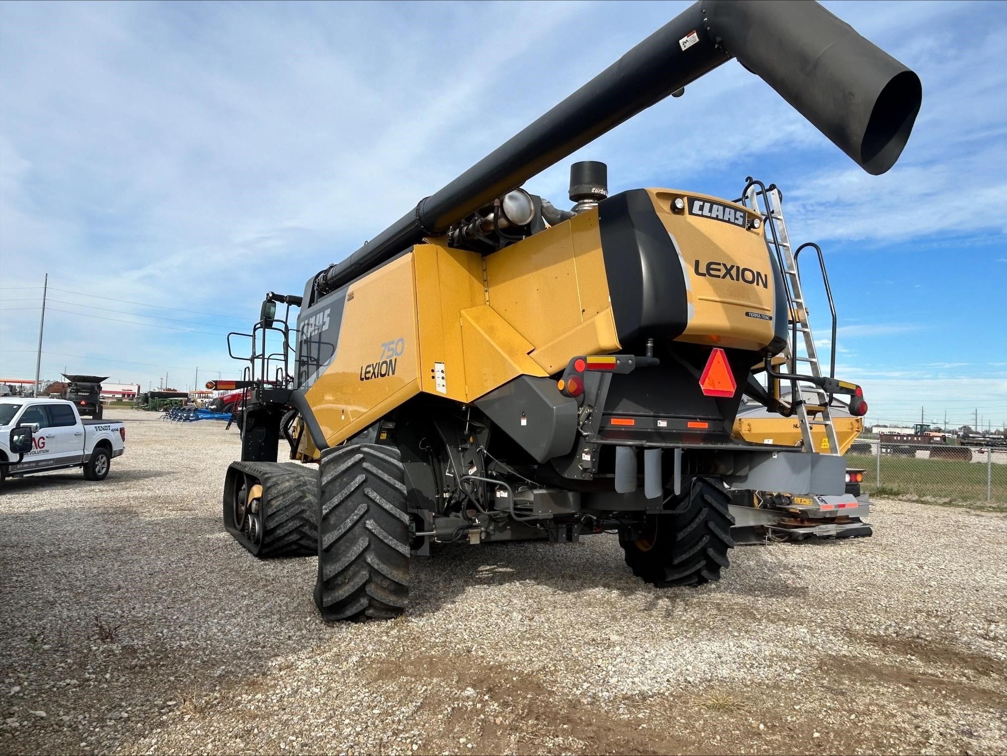 2012 Claas LEXION 750TT