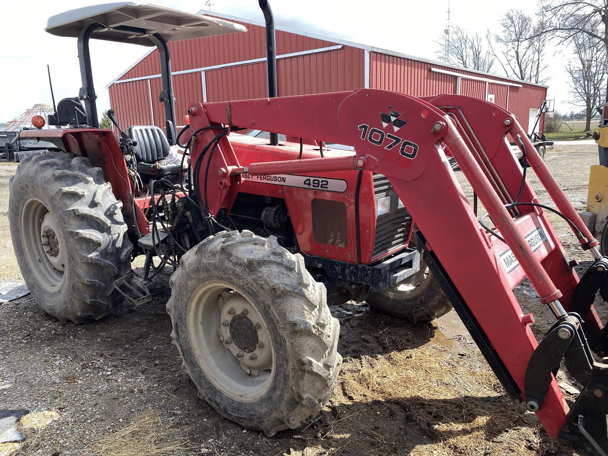 2004 Massey Ferguson 492