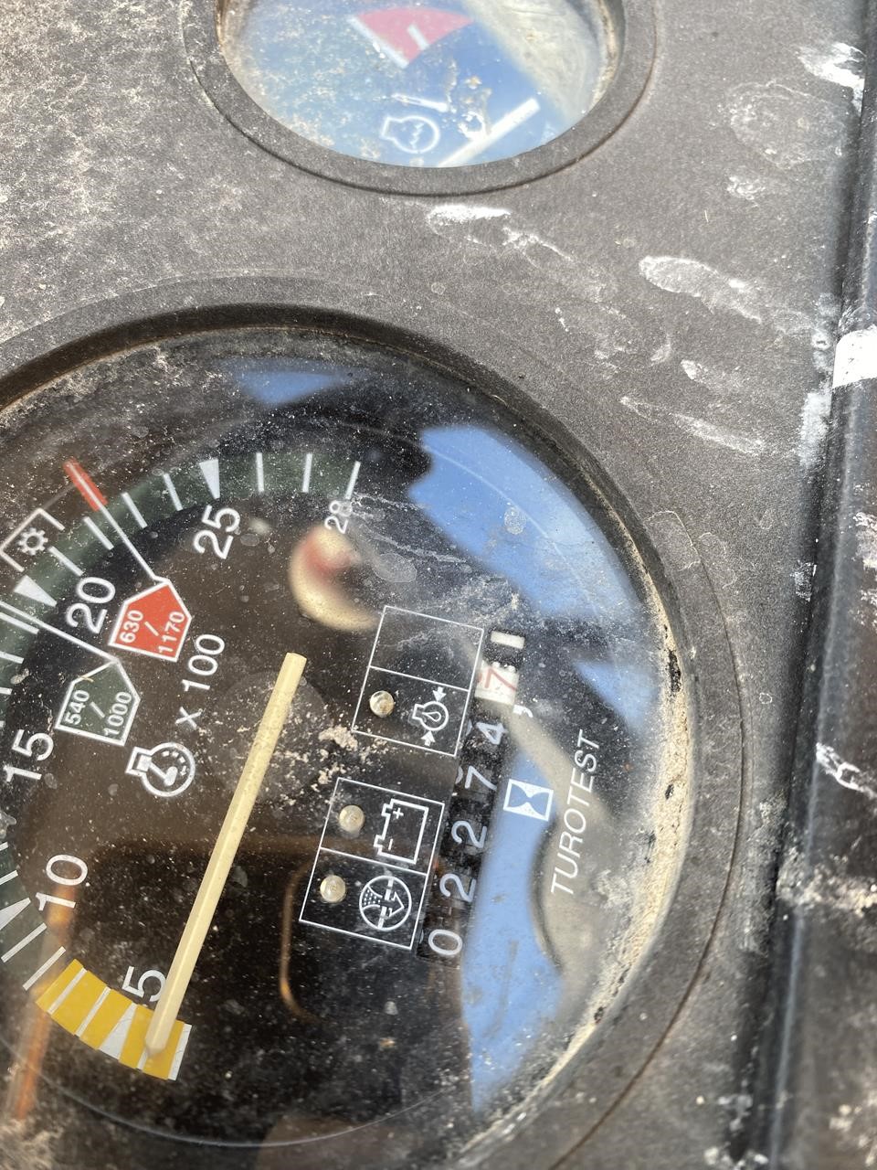 2004 Massey Ferguson 492