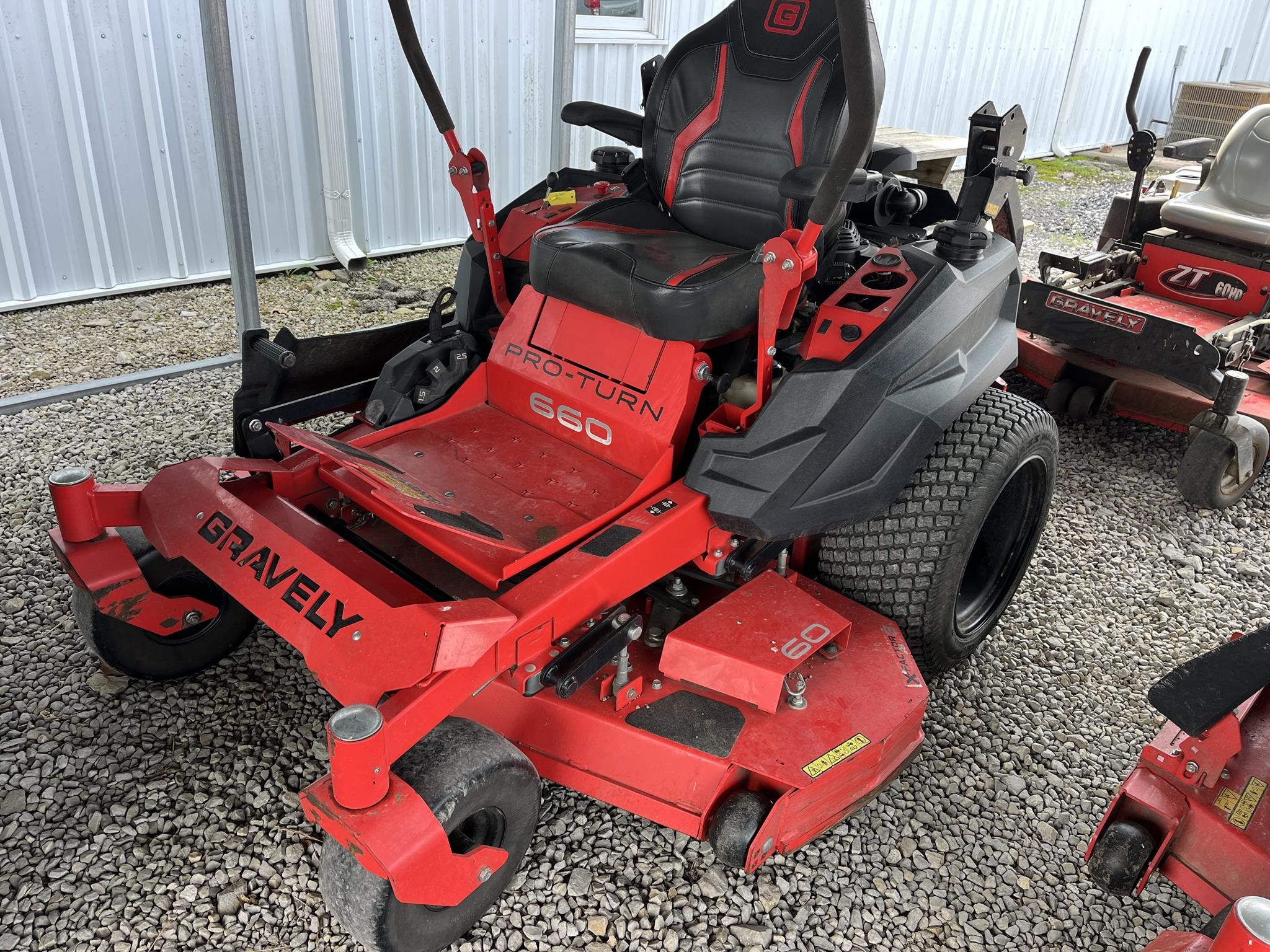 2024 Gravely PROTURN 660