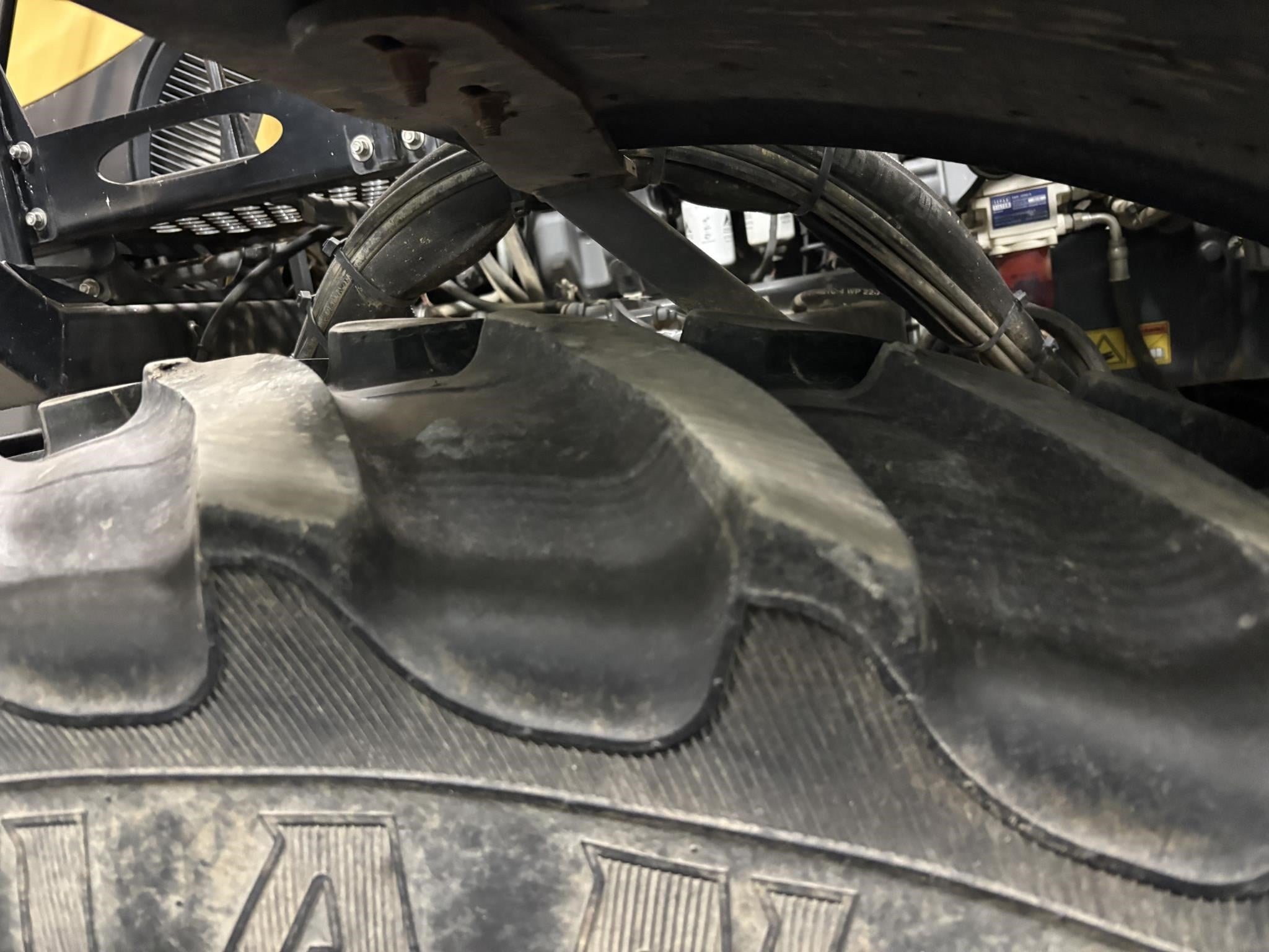 2015 Rogator RG1100B