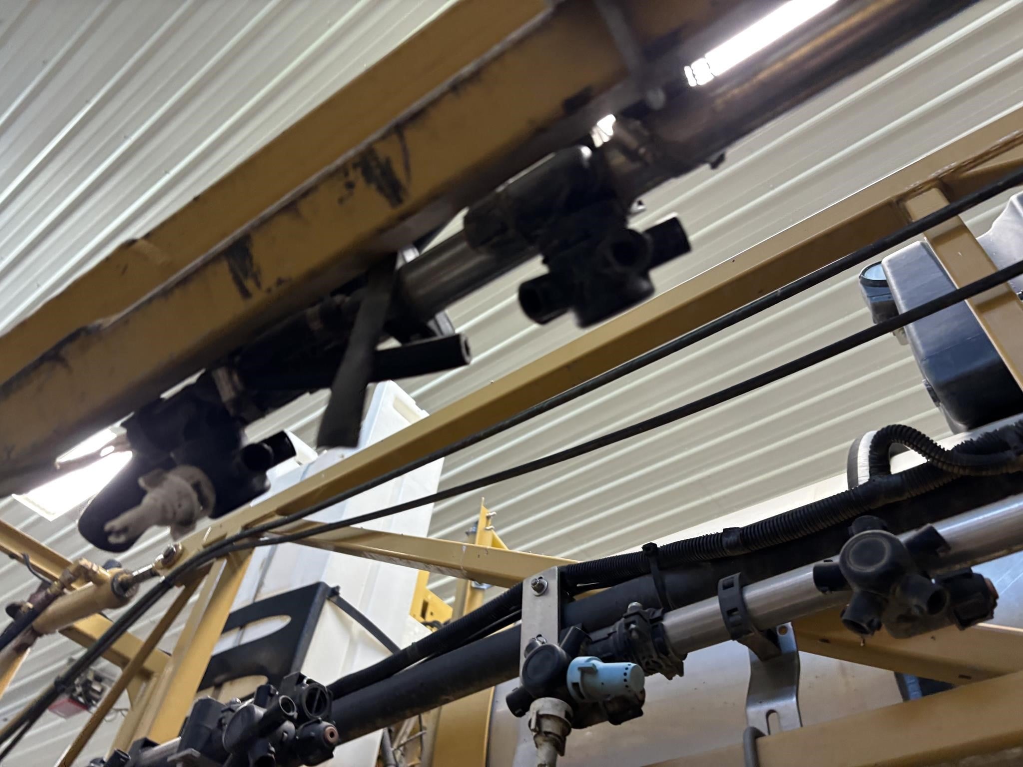 2015 Rogator RG1100B