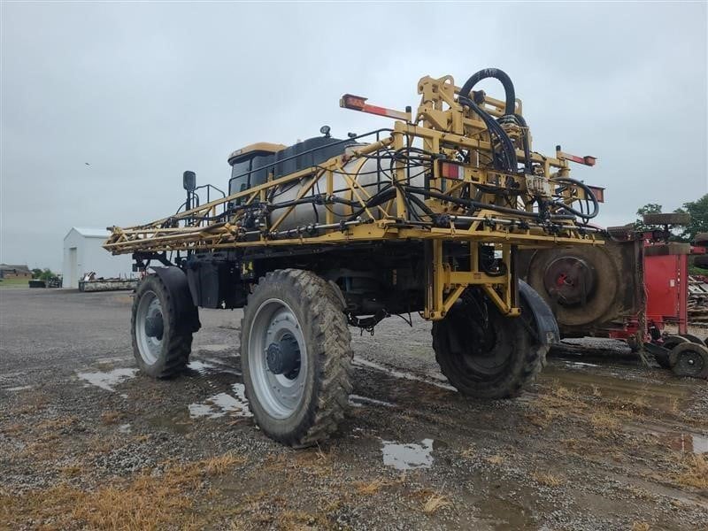 2012 Rogator RG1100