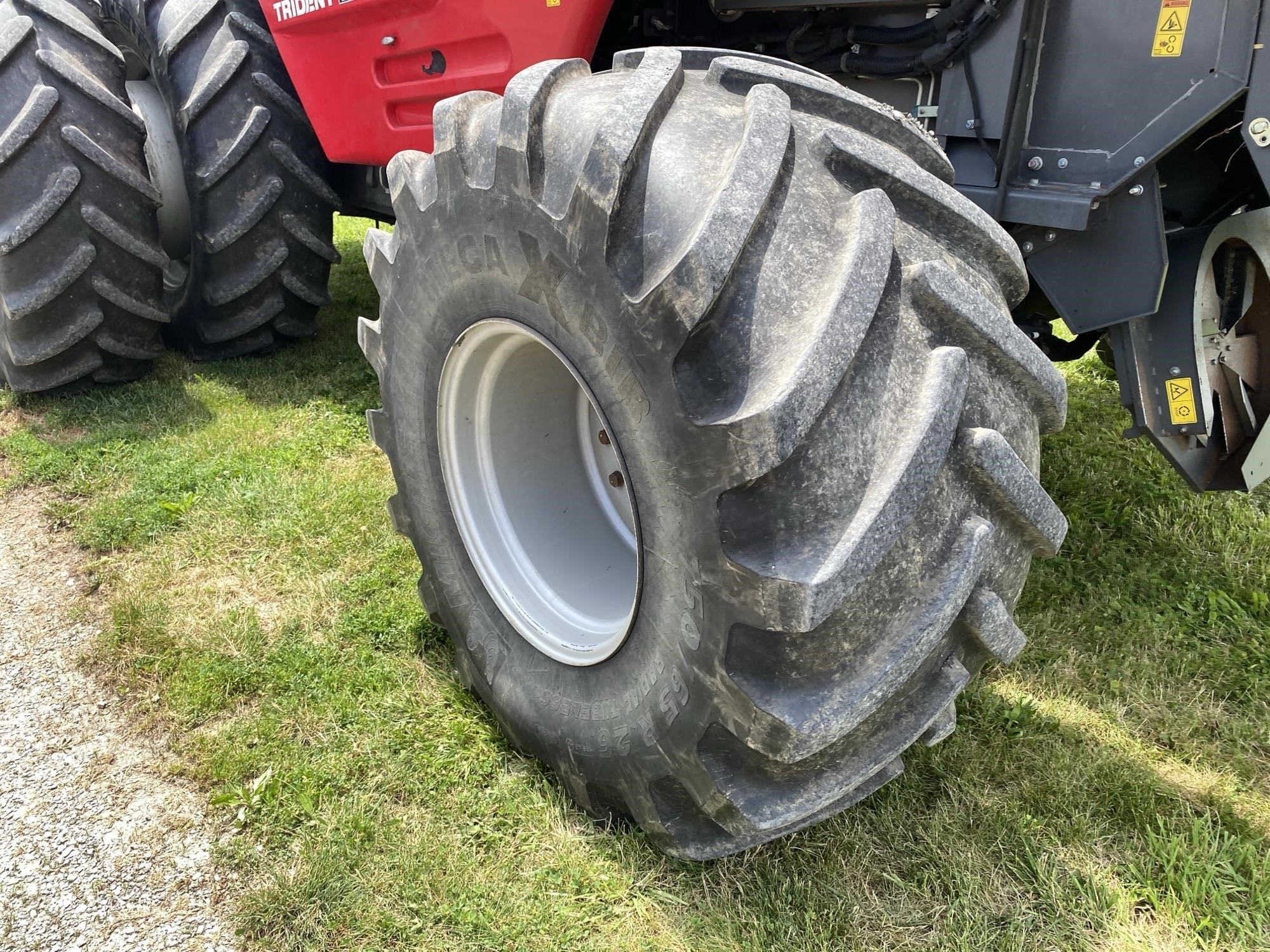 2015 Massey Ferguson 9545
