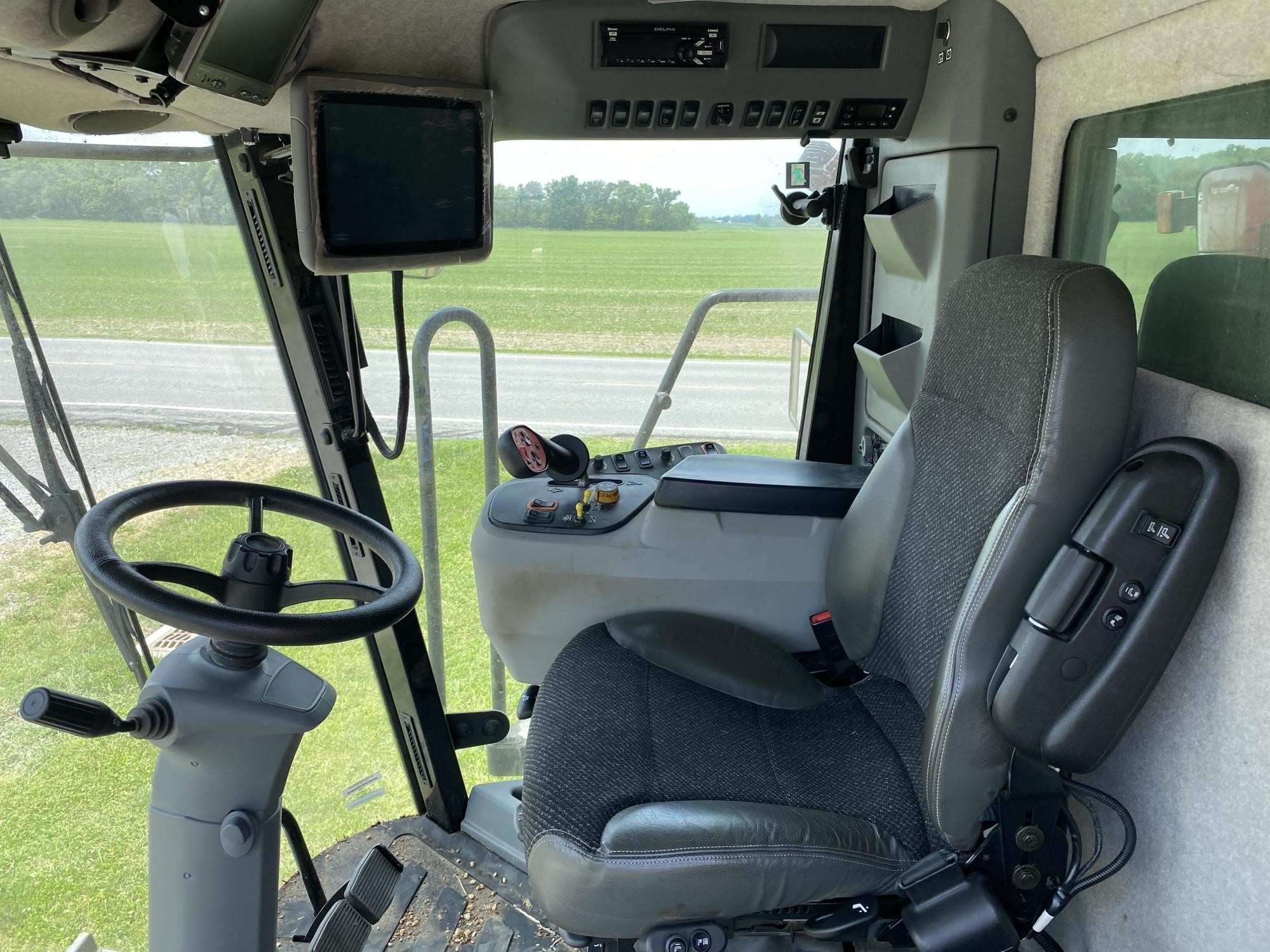 2015 Massey Ferguson 9545